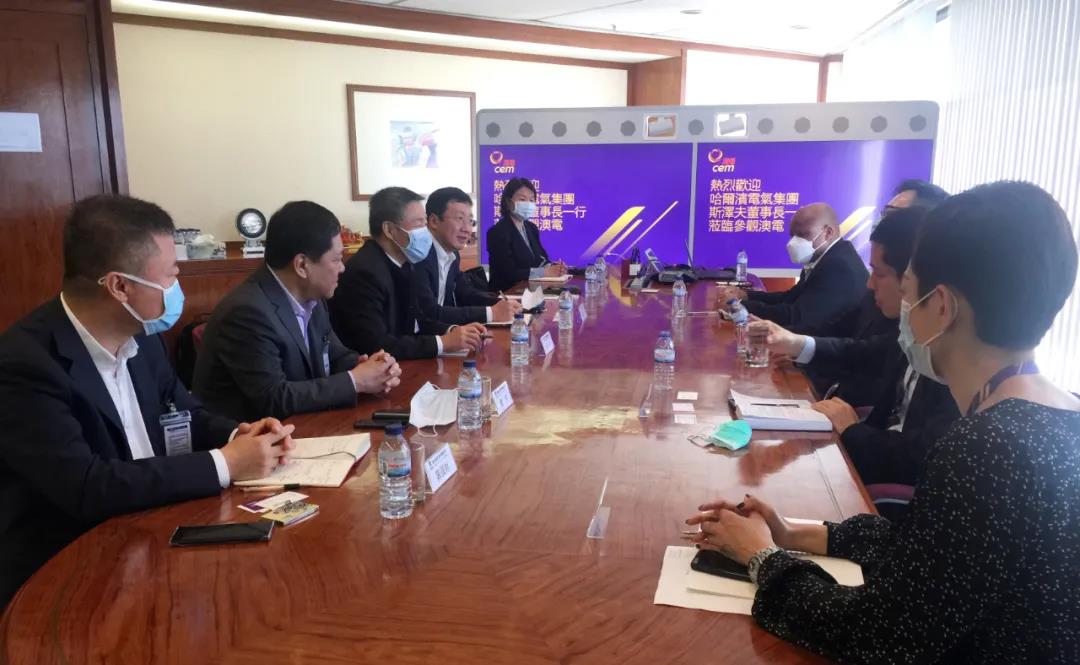 3CA8FAF7D9ACAA3EE47EDDA6D8B_85EAB16F_157D7.jpg?e=